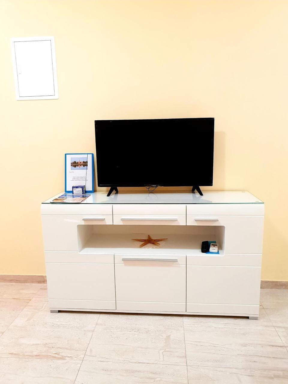 Apartments Leon Нин Экстерьер фото